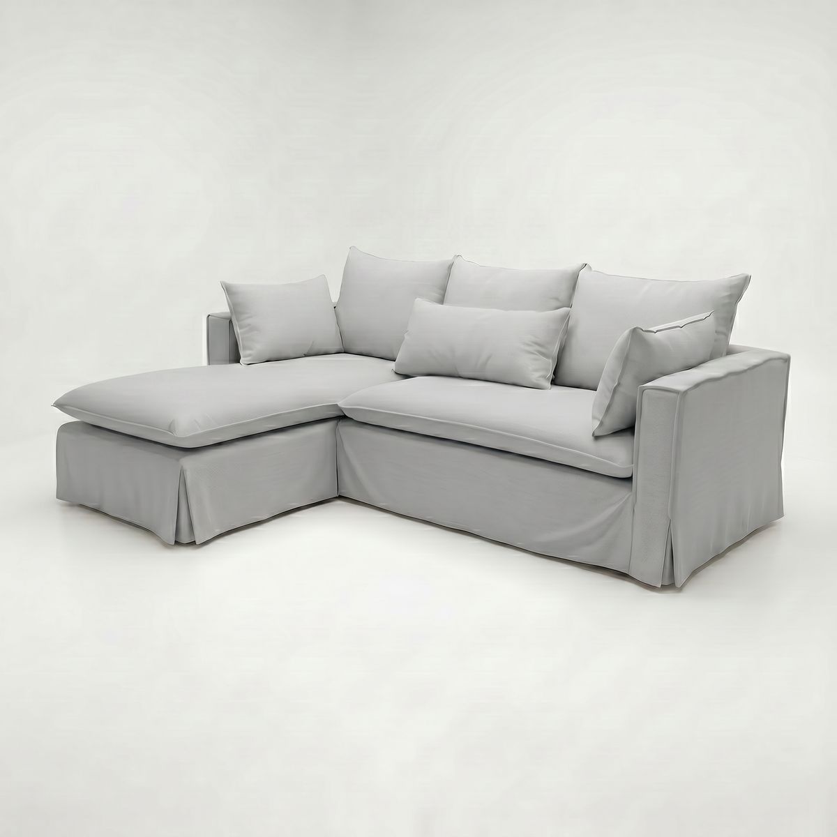 __uuid:e2b8c788-e004-4a38-953e-20b7c9a36c91 | Firefly_Gemini Flash_Mismo sofa de la foto color gris 1398851 cUc
