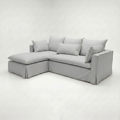 __uuid:e2b8c788-e004-4a38-953e-20b7c9a36c91 | Firefly_Gemini Flash_Mismo sofa de la foto color gris 1398851 cUc